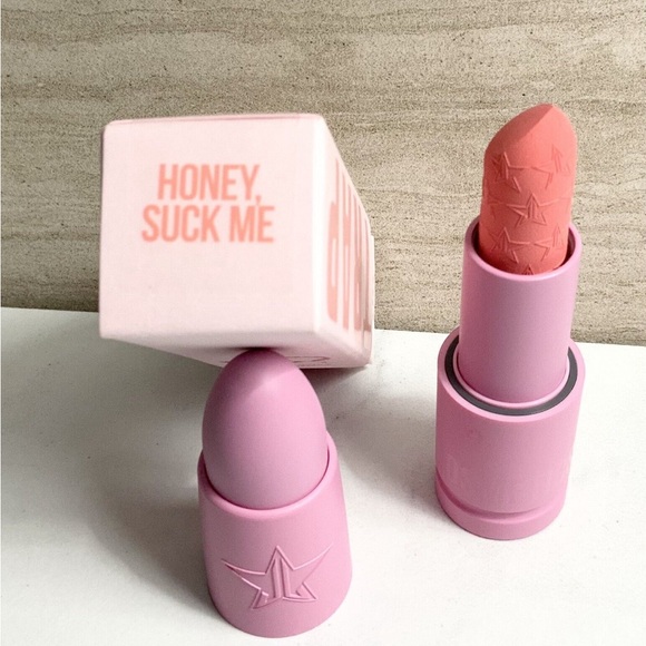 Jeffree Star Other - NIB Jeffree Star Velvet Trap ‘Honey Suck Me’ Lipstick